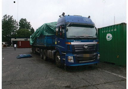 普通貨車運(yùn)輸?；飞嫖ｋU(xiǎn)駕駛罪的法律風(fēng)險(xiǎn)與國(guó)內(nèi)貨物運(yùn)輸代理責(zé)任